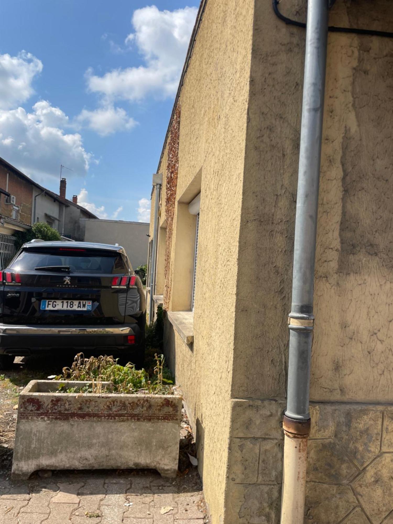 Le Pelican Villars-les-Dombes Bagian luar foto
